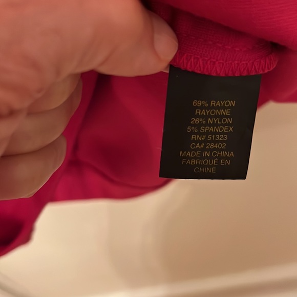 Pink Sleeveless Cowl Neckline - Picture 5 of 8